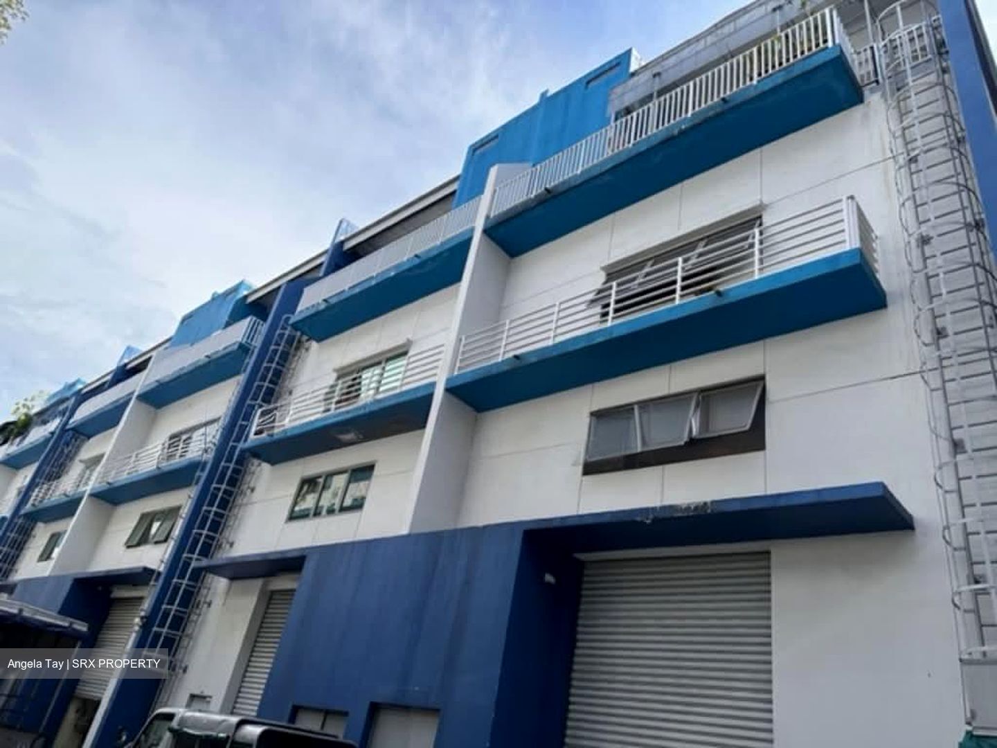 Woodlands Bizhub (D27), Factory #539014881